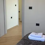 Tuyo טיראנה