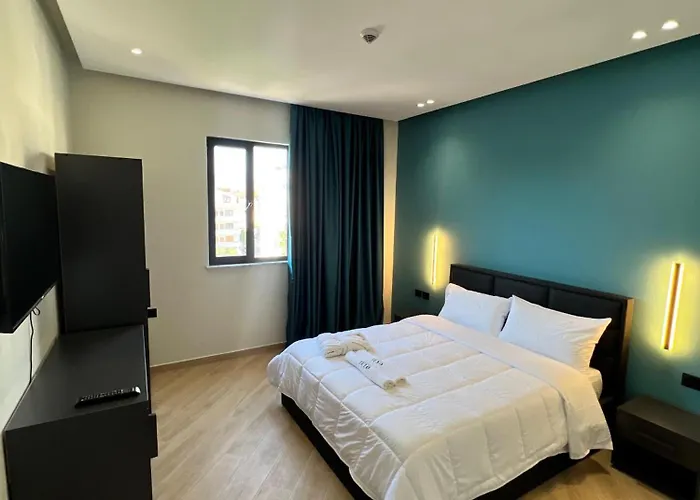 Ξενοδοχείο Tuyo 3*