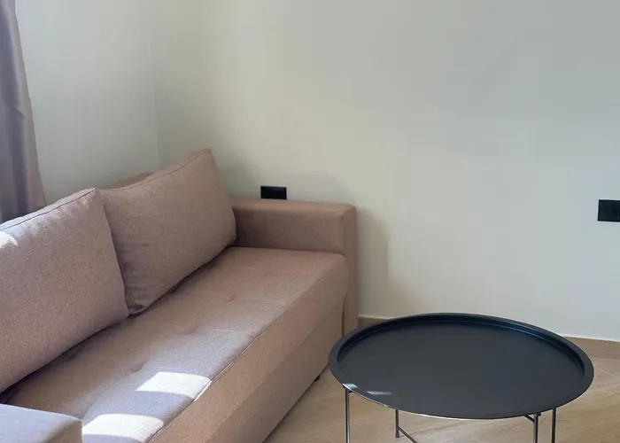 Tuyo Hotel 3*