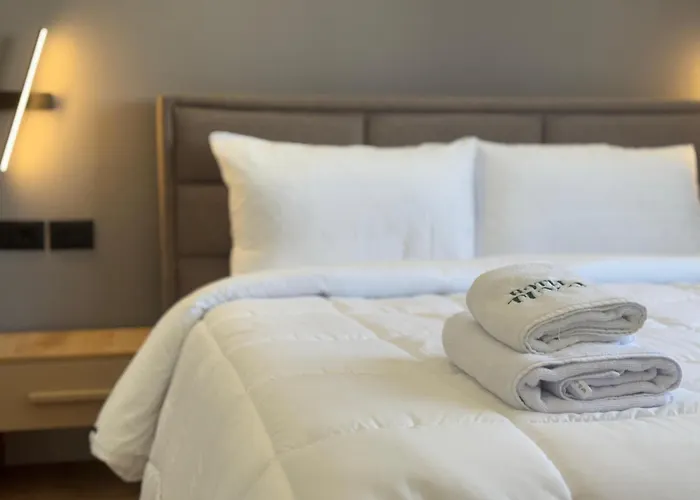 Tuyo 3* Tirana