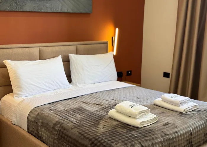 Hotel Tuyo Tirana