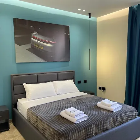 Hotel Tuyo Tirana