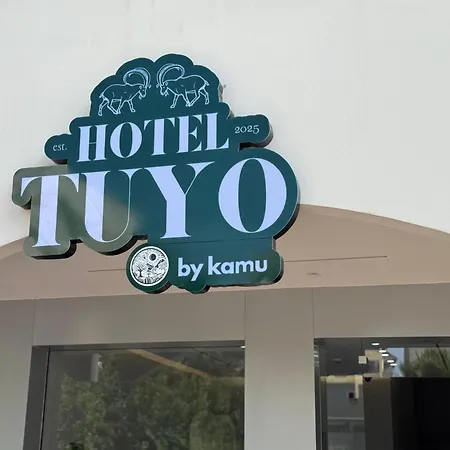 Hotel Tuyo 3*